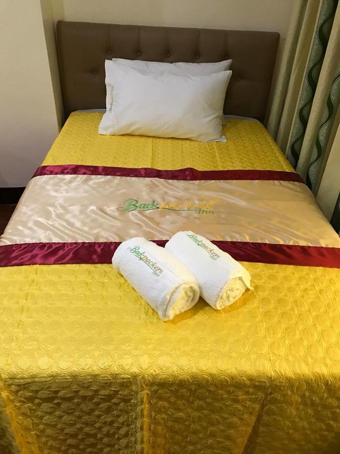 רוקסס סיטי Backpacker'S Inn מראה חיצוני תמונה